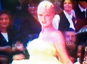 1996 24 oct VH1 Fashion Award (3).JPG