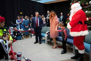 7393680-0-Nathan_and_Tearrianna_who_escorted_the_first_lady_are_patients_a-a-57_1544729123722.jpg