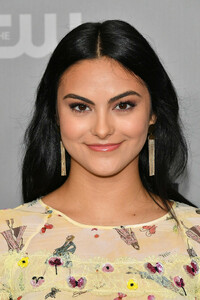 Camila+Mendes+2018+CW+Network+Upfront+uw7avExPS26x.jpg