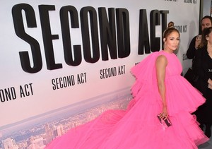          jlo121218BZNimage137.jpg
