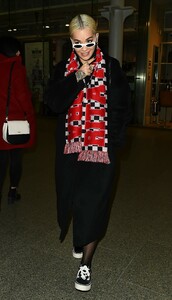        ora201218BZNimage130.jpg