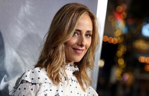        kim141218BZNimage102.jpg