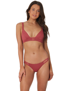 C70815F3-8896-43CB-8E0F-A967D3A0A8D2.png