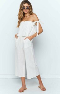 Darcie-Jumpsuit-White-02_660x1024_crop_bottom.jpg