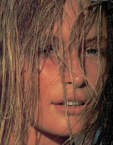 Dettagli_Vogue_Italia_May_1989_11.thumb.png.fefe9e844804caa0c52a67ceef2d5bc5.png