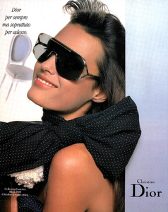 Dior_Eyewear_Spring_Summer_1989_01.thumb.png.f3fe575e59517ffafc01cbcefac12621.png