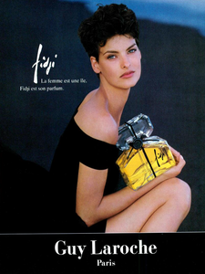 Guy_Laroche_Fragance_1990.thumb.png.2bf7e770e74567c3b6ca1c93428dc3e6.png