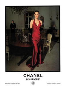 Lagerfeld_Chanel_Fall_Winter_89_90_02.thumb.png.74f95eab68e9a278768e5e99eb6db171.png