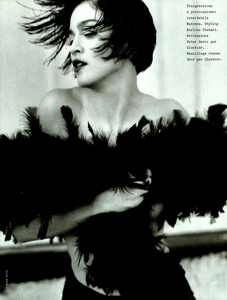 MC_Ritts_Vogue_Italia_June_1990_14.thumb.png.6aaef3fc7c739dbebf2f5ae912f94736.png