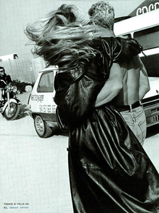Maser_Vogue_Italia_November_1989_01.thumb.png.fbfc967ecbac860e928d0aaf4b41c0c5.png