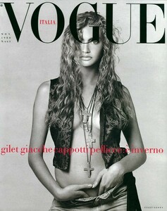 Meisel_Vogue_Italia_November_1988_Cover_01.thumb.png.4724c35d7b0da976d9772de424361b12.png