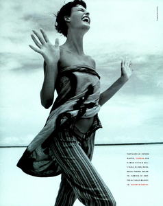 Palme_Ferri_Vogue_Italia_May_1989_05.thumb.png.870faad4f37ba731776b3ff7b57cd665.png