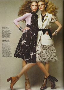 Pieced_Together_Demarchelier_Vogue_US_June_2009_107.thumb.jpg.c7564d841f67cc40d1d25b8ef265910f.jpg