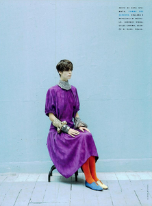 Segni_Watson_Vogue_Italia_November_1989_05.thumb.png.1a2bc223865eab7afc1530211103c6b8.png