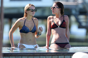 Stephanie-Pratt-and-Lucy-Watson-in-Bikini--24.jpg