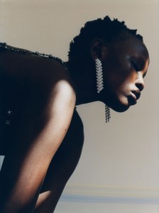 VogueRussia_1-767x1024.jpg