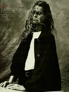 Watson_Vogue_Italia_November_1988_04.thumb.jpg.5e8f786d6f6c7144a44a41da32c92500.jpg