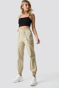 anna_nooshin_x_nakd_cropped_cup_shape_singlet_1602-000015-0002_03c.jpg