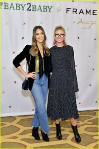 baby2baby-holiday-party-december-2018-03.jpg