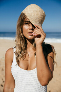 billabong_au_steph_claire_smith_1208.jpg