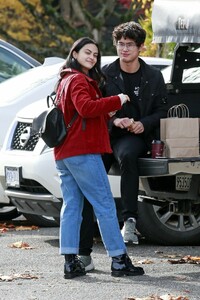 camila-mendes-out-in-vancouver-10-30-2018-6.jpg