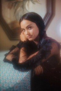 camila-mendes-photographed-for-teen-vogue-2017-1.jpg