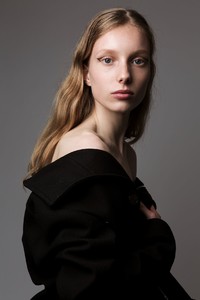 demy_011.jpg