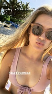 eugenie-bouchard-instagram-pictures-december-2018-6.jpg