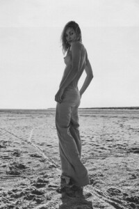 img024.jpg