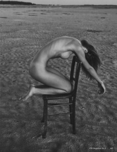 img037.jpg