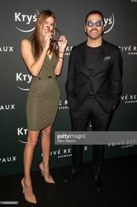 iris-mittenaere-and-actor-jeremy-piven-attend-the-prive-revaux-at-picture-id1042094802.jpg