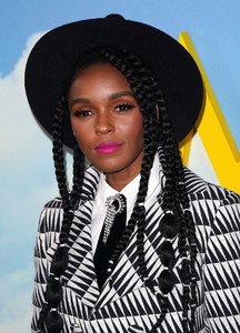 janelle-monae-welcome-to-marwen-premiere-in-la-6.jpg