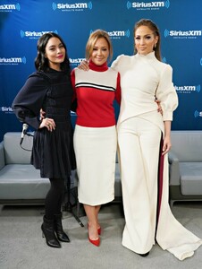 jennifer-lopez-vanessa-hudgens-and-leah-remini-siriusxm-s-town-hall-in-nyc-12-12-2018-1.jpg