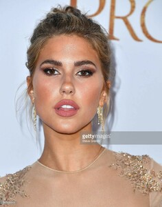 kara-del-toro-arrives-at-the-premiere-of-open-road-films-the-promise-picture-id667950916.jpg