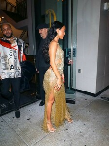 karrueche-tran-night-out-style-12-22-2018-0.jpg