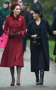 kate-middleton-and-meghan-markle-christmas-day-church-service-in-king-s-lynn-12-25-2018-1.jpg