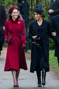 kate-middleton-and-meghan-markle-christmas-day-church-service-in-king-s-lynn-12-25-2018-15.jpg