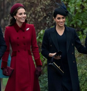 kate-middleton-and-meghan-markle-christmas-day-church-service-in-king-s-lynn-12-25-2018-4.jpg