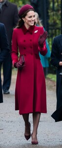 kate-middleton-christmas-day-church-service-in-king-s-lynn-england-12-25-2018-16.jpg