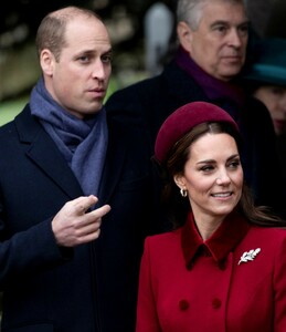 kate-middleton-christmas-day-church-service-in-king-s-lynn-england-12-25-2018-4.jpg