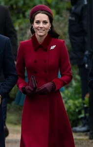 kate-middleton-christmas-day-church-service-in-king-s-lynn-england-12-25-2018-5.jpg