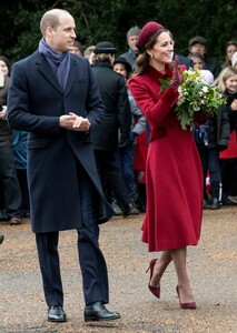 kate-middleton-christmas-day-church-service-in-king-s-lynn-england-12-25-2018-8.jpg