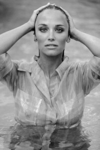 look-at-me-now-agathe-teyssier-napoletano-sev-pieto-exclusif-folkr-11.jpg