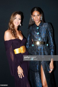 miss-france-and-miss-universe-2016-iris-mittenaere-and-model-cindy-picture-id1081282764.jpg