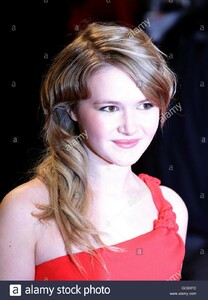 national-television-awards-2010-arrivals-london-GC8XFD.jpg