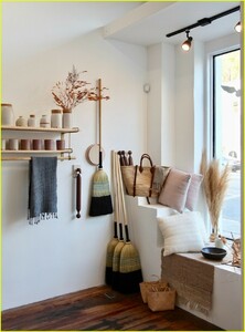nikki-reed-pop-up-store-03.jpg