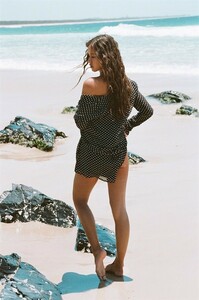 playsuits-arlia-twist-playsuit---speck-2.jpg