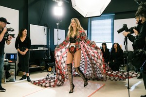 resize-1542053081.jpg