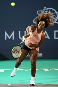 serena-williams-2018-mubadala-world-tennis-championship-12-27-2018-8.jpg