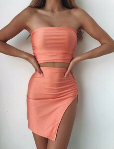 shopify_4be89a073952e2d7c8e7cdee121c7781_arianna-crop-orange_1230x1230.jpg